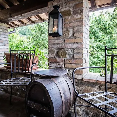 Oasi Battifoglia Bed and breakfast 3*