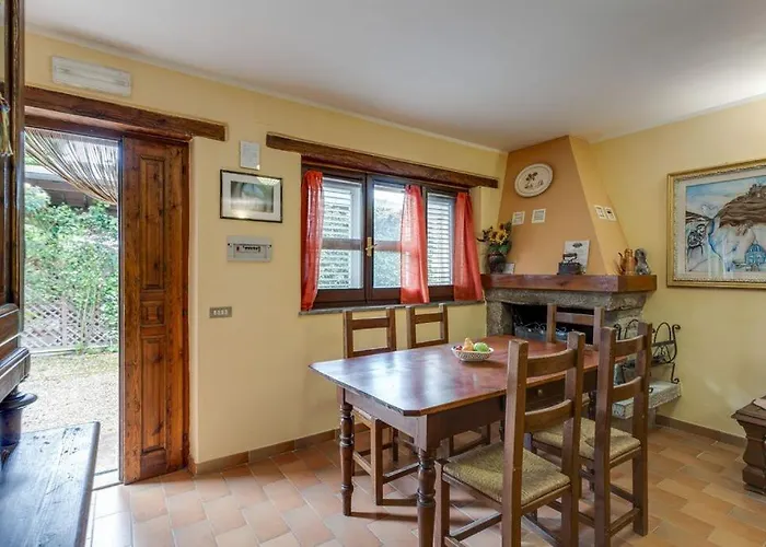 Oasi Battifoglia Bed & Breakfast